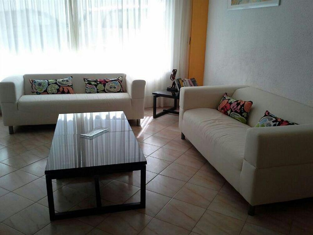 Hostal Blanca Can Picafort  Ngoại thất bức ảnh