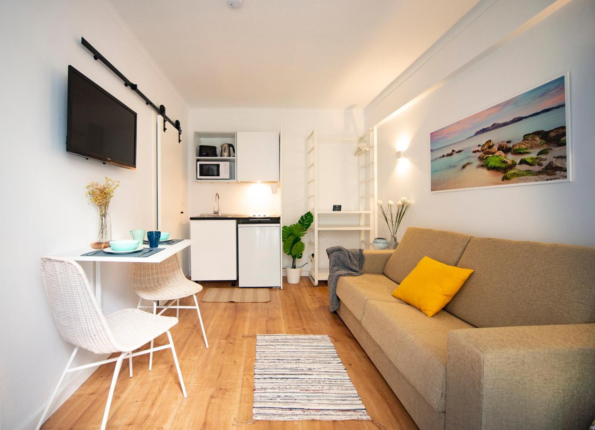 Hostal Blanca Can Picafort  Ngoại thất bức ảnh