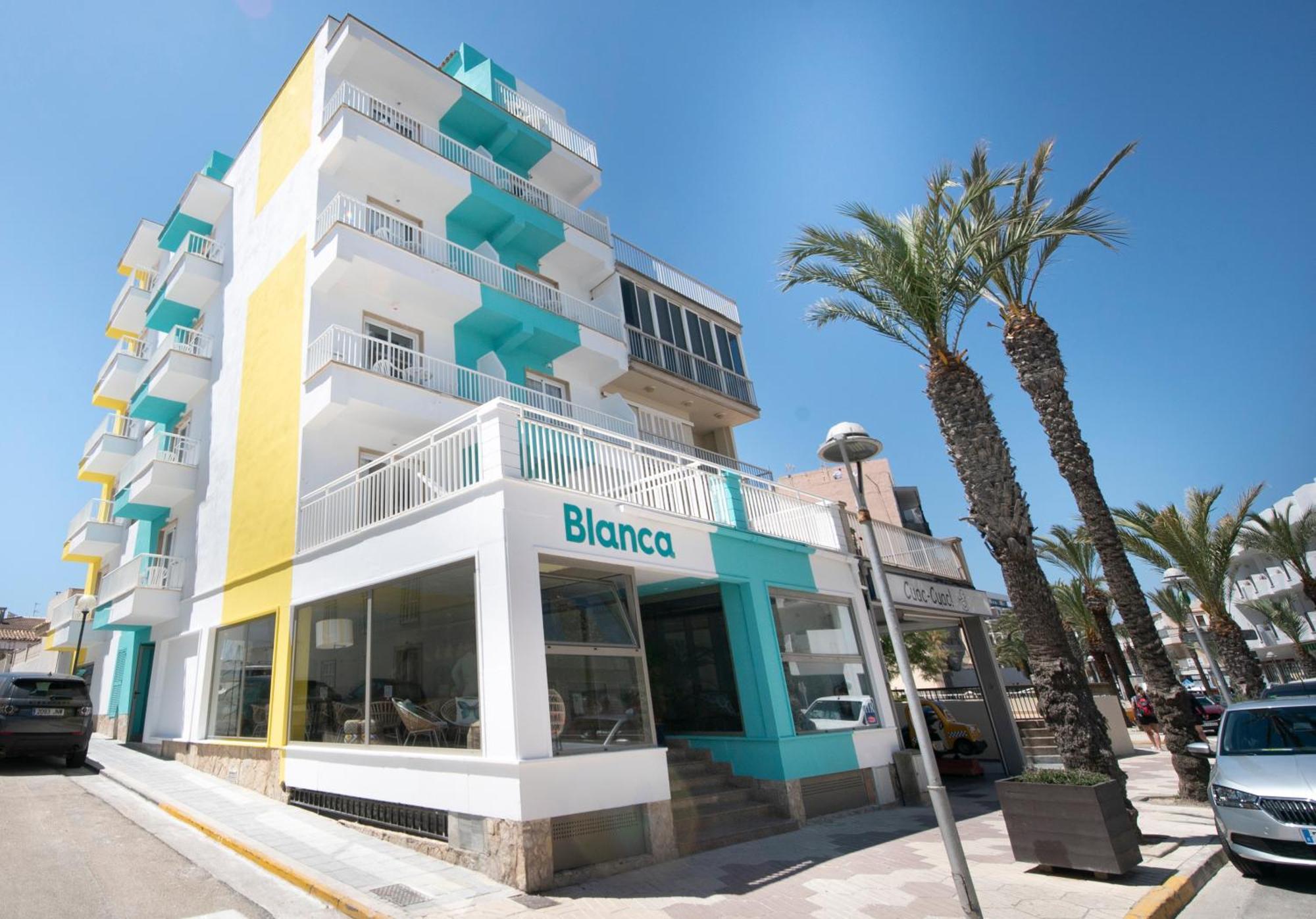 Hostal Blanca Can Picafort  Ngoại thất bức ảnh