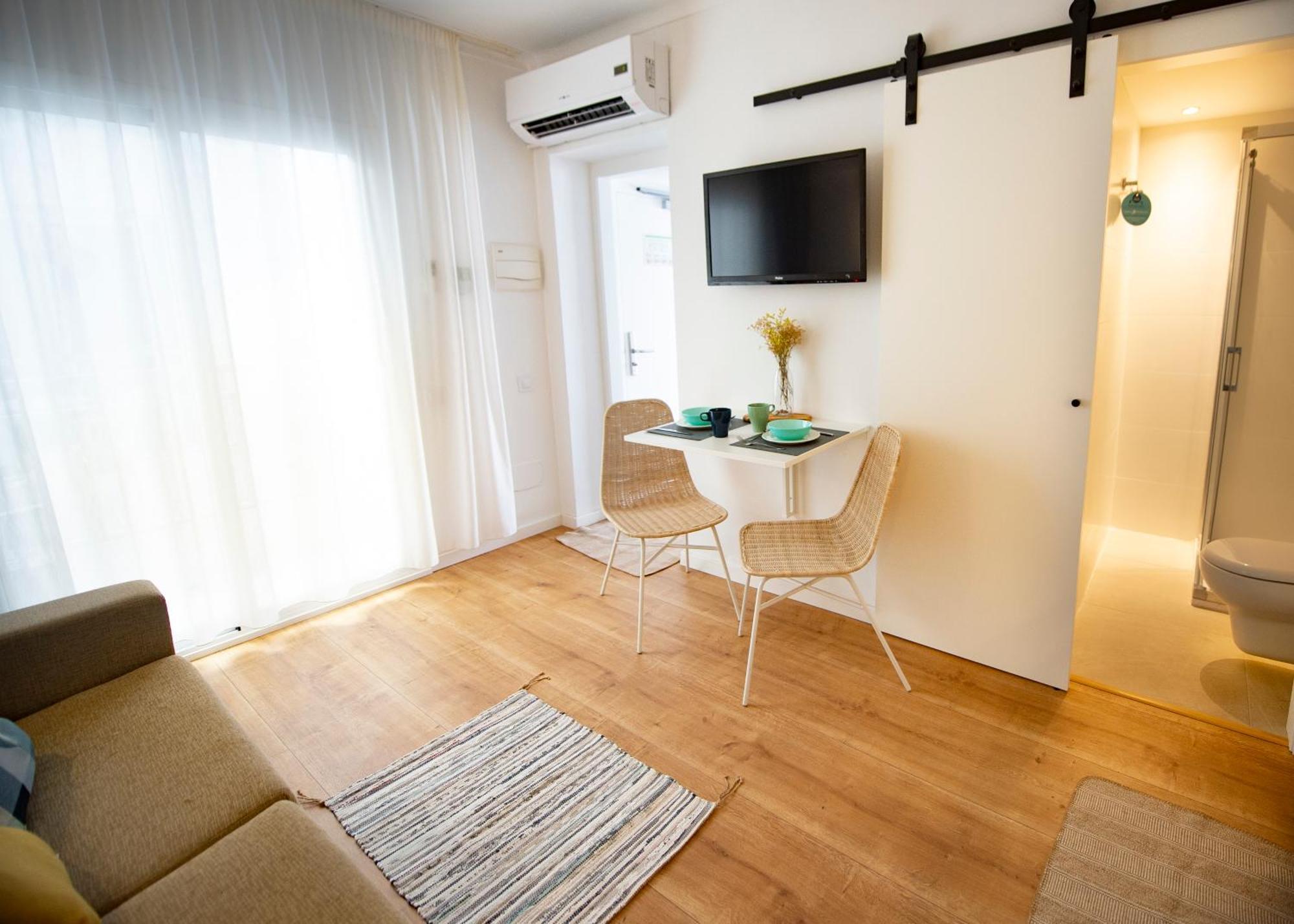 Hostal Blanca Can Picafort  Ngoại thất bức ảnh