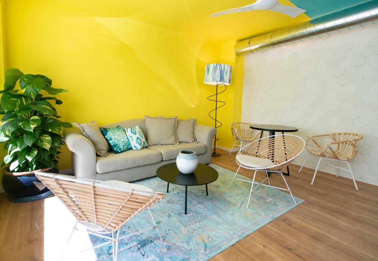 Hostal Blanca Can Picafort  Ngoại thất bức ảnh